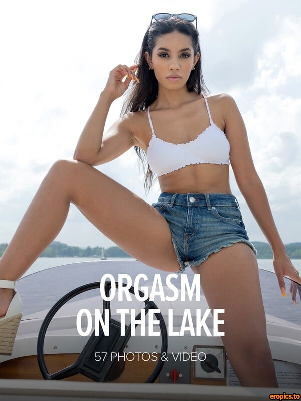 Watch4Beauty Valery Ponce - Orgasm on The Lake x58 8192px 01-22-2023