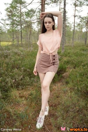 Baberotica Cortney Weiss - Skinny Young Russian Cortney Weiss Cums Hard in the Forest - 05/20/2024 | New Model | 141 Pics | 5184 Px